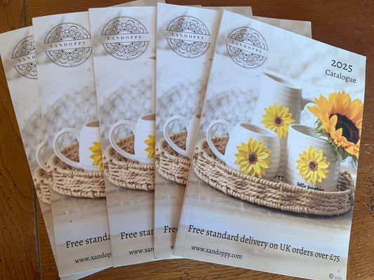 Pack of 5 catalogues